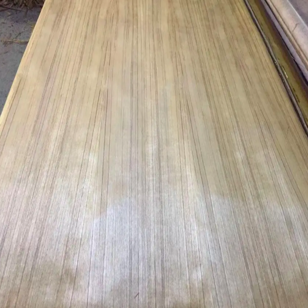 Red Paper Backed Oak Veneer Natural Furniture Decoration 1250*2500mm