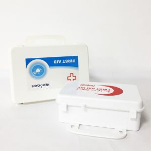 China Factory Price Medical Tool Safety Kit Cooler Container Case Home Plastic First Aid Box on sale