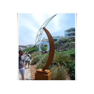 Modern Rusty Garden Sculptures , Large Steel Sculptures Custom Size