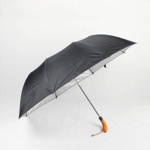 China Wooden Handle Two Foldable Golf Umbrella With Black Silver Coating Polyester Canopy on sale