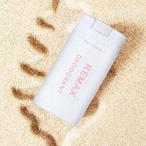 15g Oval-shaped and smooth sunscreen stick with odor-fighting properties