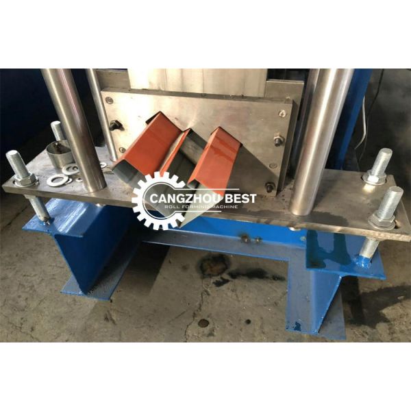 0.42mm Thickness Gutter Roll Forming Machine With 5.5kw Power Full Automatic