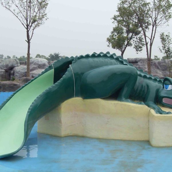 Quality Water Park Equipment Crocodile Slide , Small Water Pool Slides For Kids wholesale