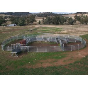 China 6 Square Rails 1.8m X 2.09m Heavy Duty Cattle Panel With Locking Pins on sale