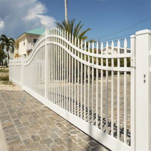 Customized Aluminum Horizontal Slat Fence Yard Pool Fence 3 Rails