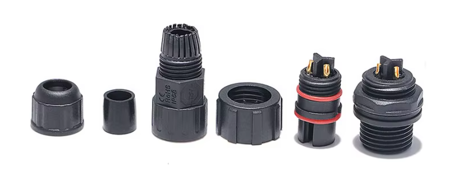 3-P PV System Connector