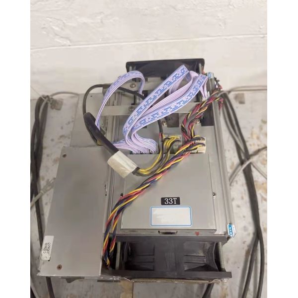 HOT Computer server innosilicon T2T two barrel 32t 33t 35T 37T 3250w new or used with graphics card