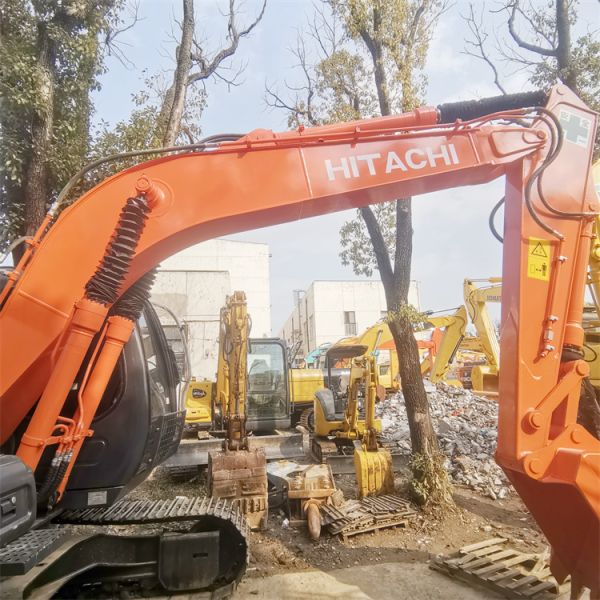 Good Condition Hitachi ZX130-6 Used Crawler Excavator in Japan with 3500 Working Hours