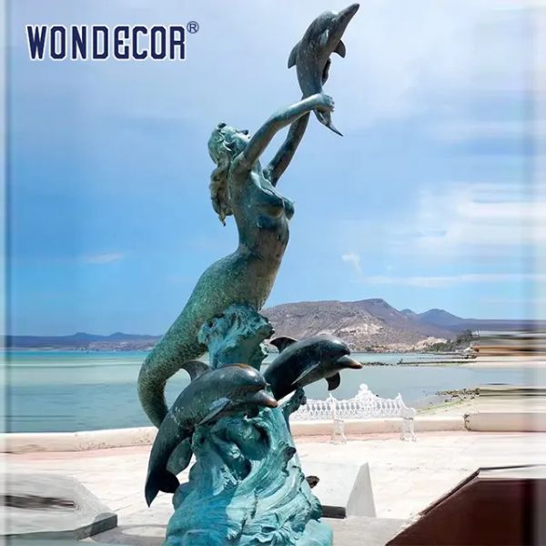 3D Water Fountain Sculpture Dolphin Spitter Fountain With Mermaid statue