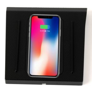 In Car Wireless Charger with qi For TOYOTA PRADO fast chargers 10W in car chargers with 3 coils