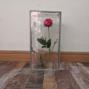 China Artificial Transparent Resin Ice Cubes With Flower Inside on sale