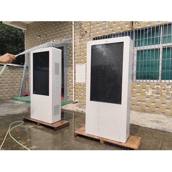 IP65 Outdoor LCD Outdoor Video Signage Horizontal/Vertical Display Outdoor LCD Signs Wholesale