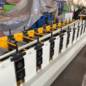 Galvanized Steel 0.3-0.9mm Thickness Wall Angle Roll Forming Machine With PLC