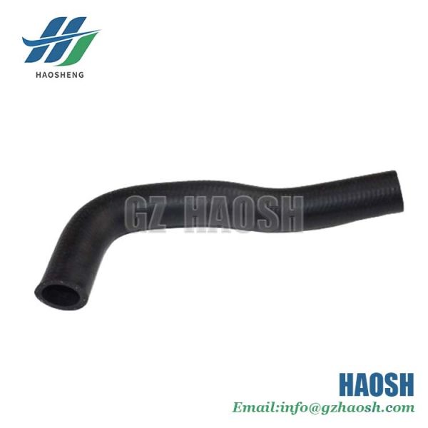Auto Engine Parts Rubber Thermostat Hose 1306161-P301 For Isuzu 700P