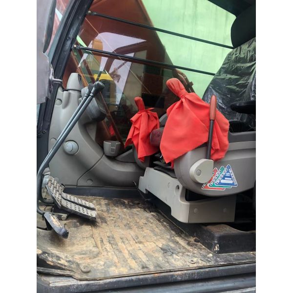 Used Hitachi ZX210 Excavator With Max Digging Height Of 10400mm