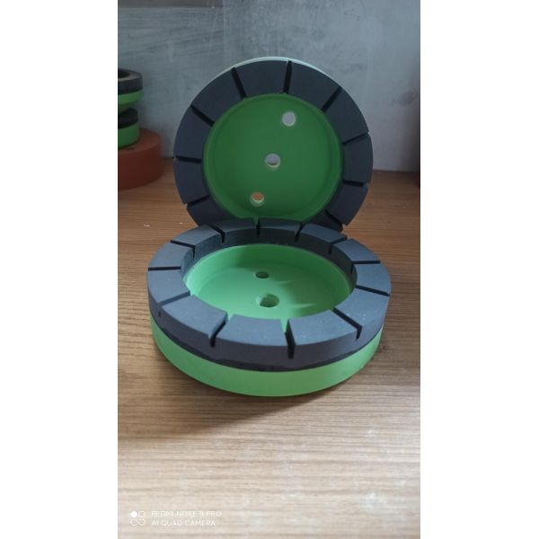 Hardness White Green Segemented Resin Cup Wheel Max Speed Lower Than 2800RPM