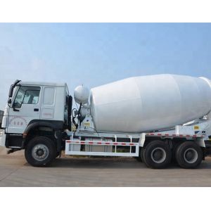 China HOWO 6X4 9 M3 Concrete Construction Equipment Small Ready Mix Concrete Trucks on sale