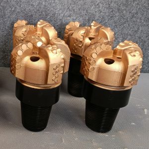 Chinese Factory Customized High Quality Type PDC Drag Bit For Coal Mine Water