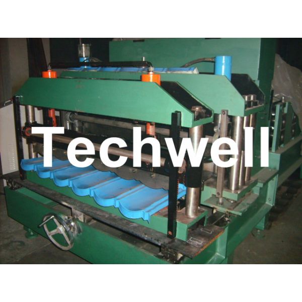 Custom 0.3 - 0.7mm Tile Roll Forming Machine With Double Press Mold And
