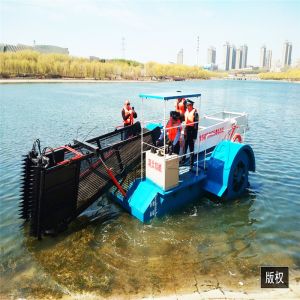 Load 11m3 3000m2/H River Water Cleaning Machine Water Weed Harvester