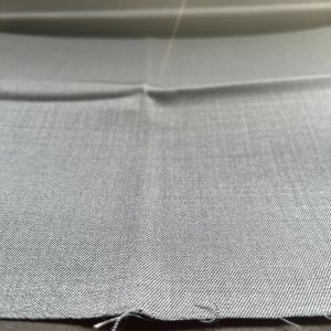 Manufaction 100%Wool Woven 350GSM Fabric for Suit