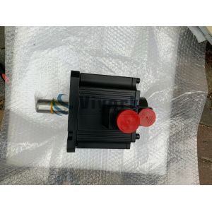 Mitsubishi HC353S AC Servo Motor With Encoder OSE105S2 16AMP 115V 3000R/MIN 3