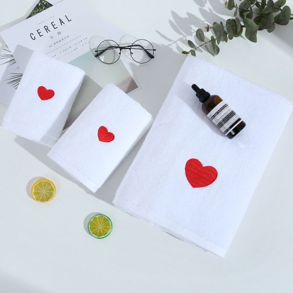 Quality Soft and Thick White Bath Towel made of Pure Cotton with Customized Embroidery Design wholesale