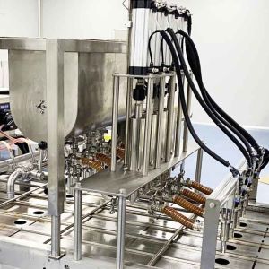 1.8KW MAP Tray Sealing System 750Kg Weight For Food Packaging