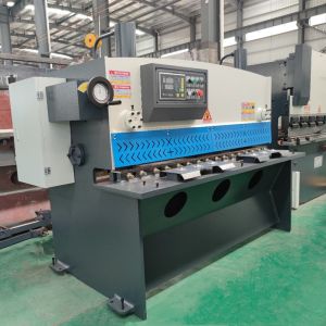 CNC Hydraulic Guillotine Shear Machine Advanced Configuration QC12K-4*2500