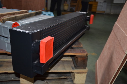 Performance air to air heat exchanger charge air intercooler for automotive