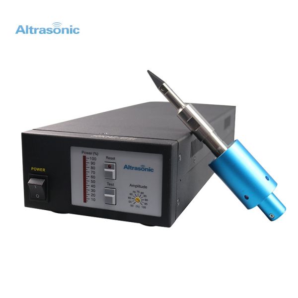 Quality Non Woven Ultrasonic Cutter 500 Watt 30khz With Titanium Alloy Blade wholesale