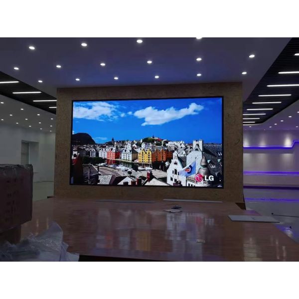 IndoorSMD2121 Matrix Small P2.5 640X640MM Electronic Advertising Videos Wall