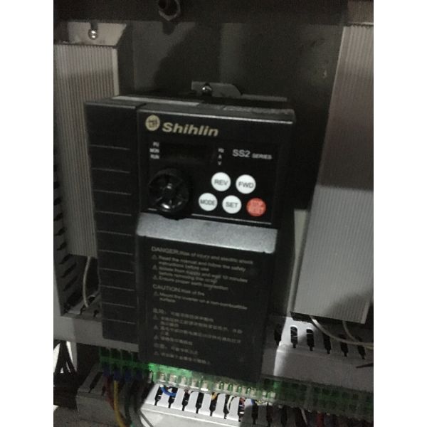 Quality Pre-Printed Label Die Cutter with Sheeting Function Self-Adhesive Label Sticker wholesale