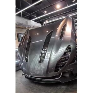 DB11 Aston Martin Body Kit Custom Color Hood Carbon Fiber Engine Hatch 2017-