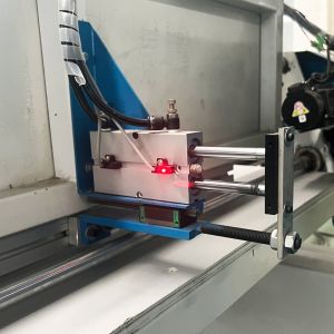 6m/Min PU Foam Cutting Machine Automatic Vertical Fast Wire Contour 1.5mm