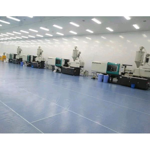 Quality 330L Oil Tank Plastic Mold Injection Machine / 240 Ton Automatic Injection Moulding Machine wholesale