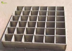 Twisted Cross Bar Steel Driveway Grates Compression Galvanized Stair Treads