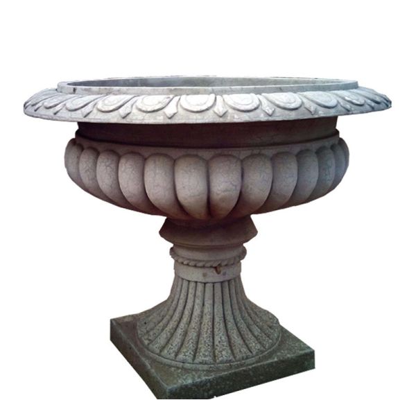 Quality Garden Decoration Cast Iron Flower Pots Folk Art Style 15 Years Lifespan wholesale