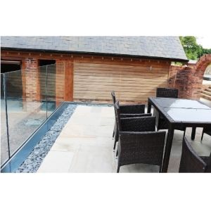 High Speed Rail Stair Hand Railings With Powder Coated Finish And 25x21x1.2mm