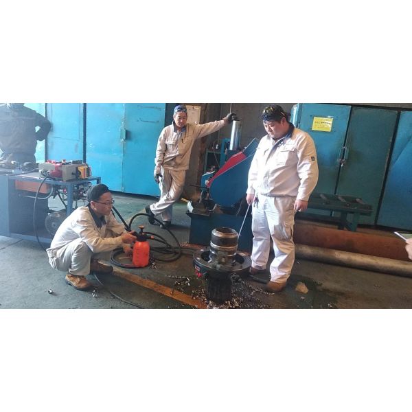 Cold Cut Pneumatic Pipe Cutting Beveling Machine Air Operated Gas Power