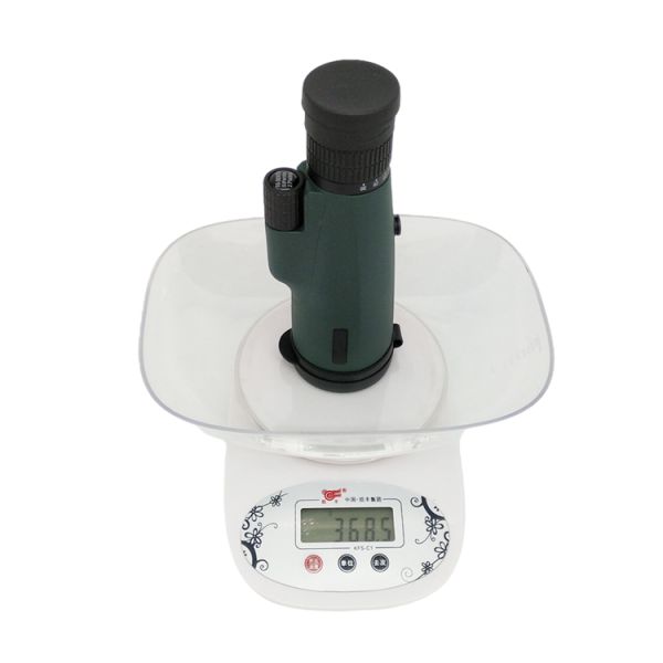 High Resolution FMC Green Film 10-30X50 Zoom Monocular Telescope For Birding