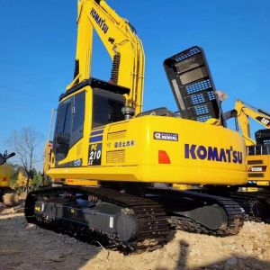 China Komatsu PC 210 Digger With Original Japan Paint Low Working Hours on sale