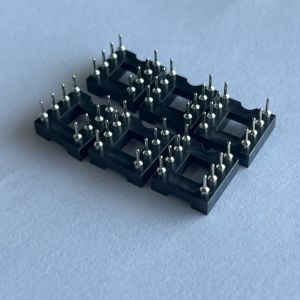 2.54mm 8 Pin IC Socket Connector Female Straight Pin Header PBT Insulation