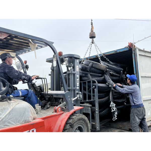 BV Certificate Yokohama Type STS STD Pneumatic Rubber Fender With Tires Net