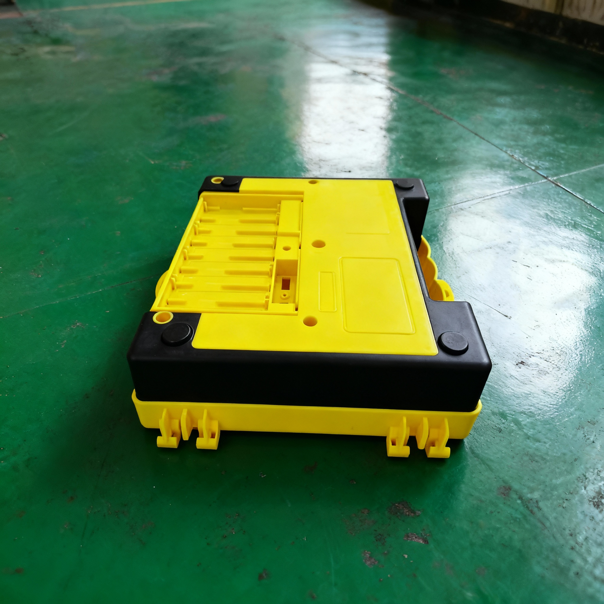 Cheap Custom Double Color PP TPE ABS Overmolding Parts with Hot Runner/Cold Runner Injection Molding for sale