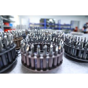 HRC 45/55/60/65 Degrees 30° Helix Angle Radius Cutters 4 Flutes Corner End Mill