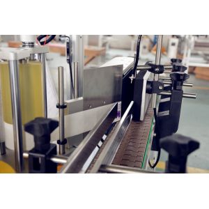 Glassine Paper Carton Labeling Machine Self Adhesive Sticker Labeling Machine