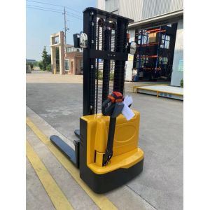 1.5 Ton Electric Pallet Stacker with 3000mm Lift Height 24V Battery