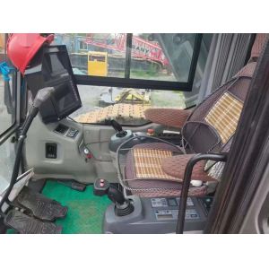 2018 Shacman 150T Used Crawler Crane Model Number SCC1500A-1 In Stock