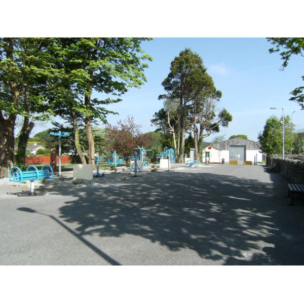 Diameter 86mm Primary School Preschool Exercise Equipment With Curved Shape